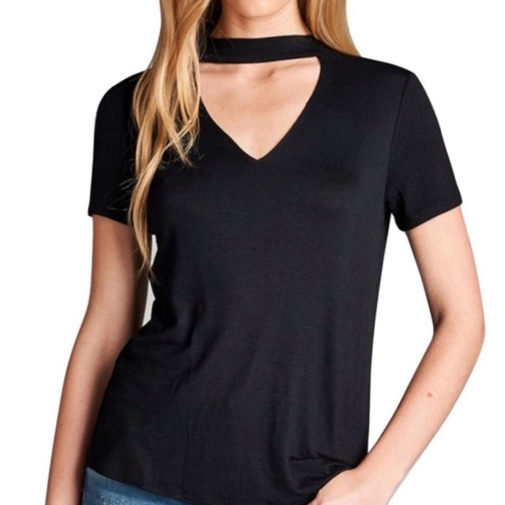 American Eagle Soft & Sexy Black Choker V-Neck Tee Small Stretch Top